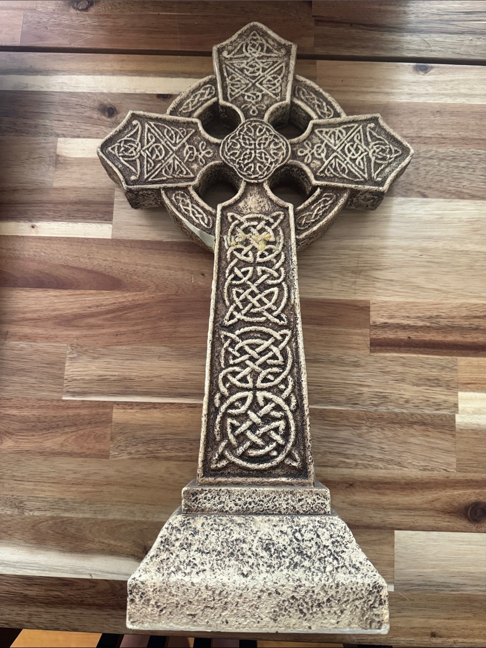 Decorative Celtic Cross - Antique Beige